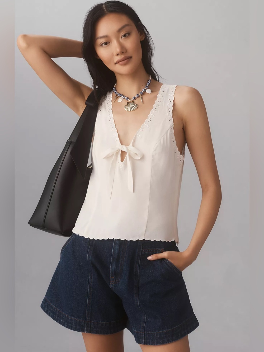 Reformation Sleeveless Cream Scalloped Tie-Front Tank Size 4